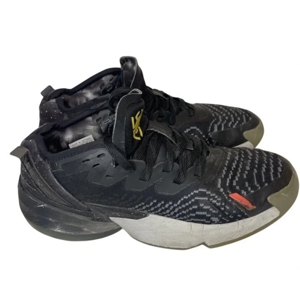 Size 7.5 - adidas Xbox x D.O.N. Issue‎ 4 Series X